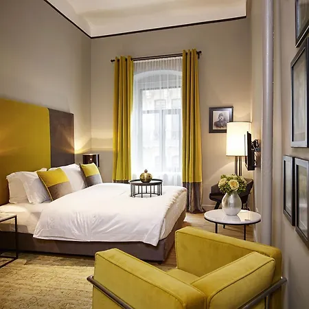Has Galata Otel *